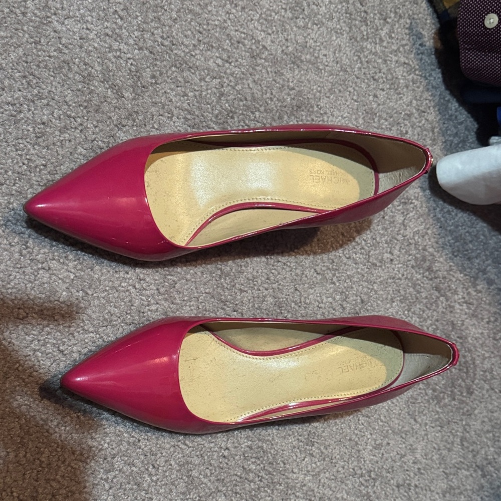 Michael Kors Fuchsia Pointed-Toe Heels